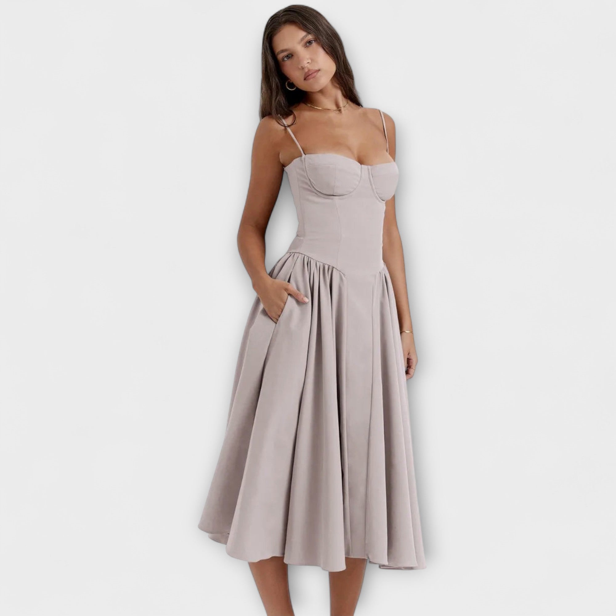 Rosalie - Sophisticated Sleeveless Lace Dress